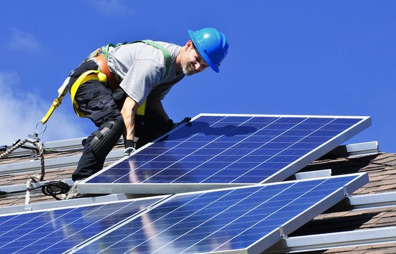 Comment les arbres et l’ombrage affectent la production d’énergie des panneaux solaires